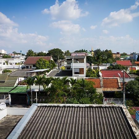 Hotel Rest Solution Chiang Mai Exterior foto