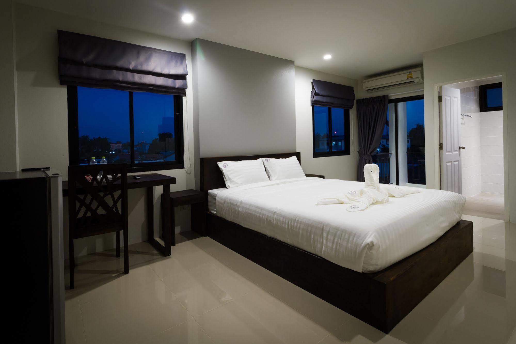 Hotel Rest Solution Chiang Mai Exterior foto